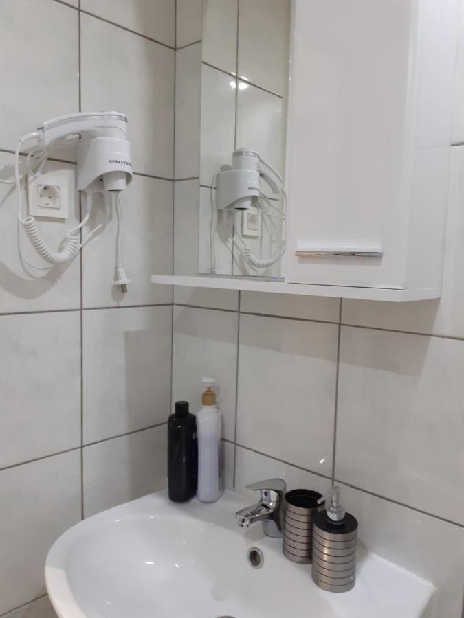 Dennis Stylish Apartment Като-Даратсо Экстерьер фото