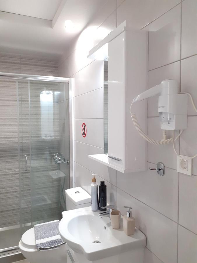 Dennis Stylish Apartment Като-Даратсо Экстерьер фото